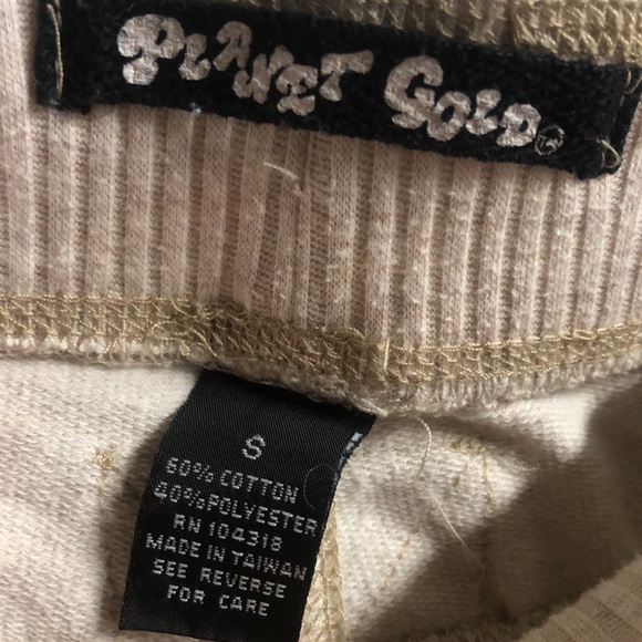 Cream planet gold combat shorts euc small 28” - Picture 2 of 8